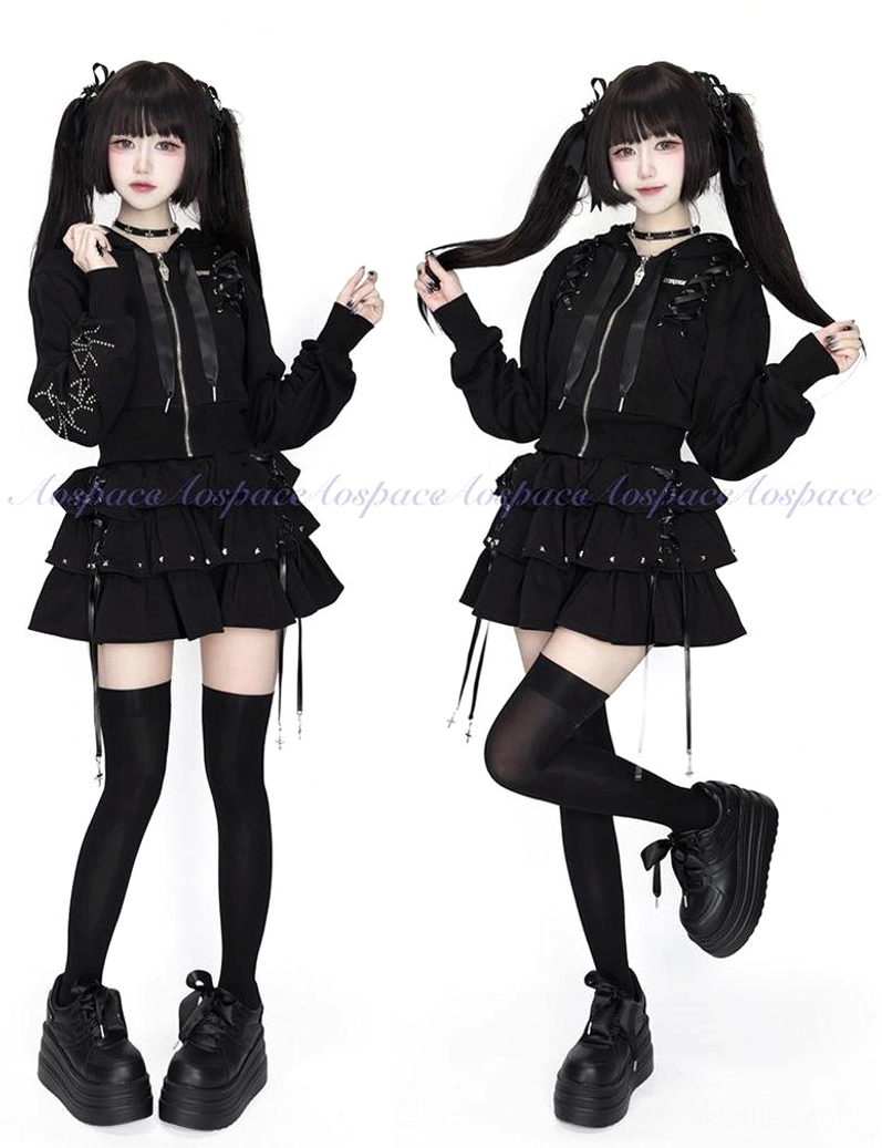 Jirai Kei tie-dye gray hoodie and skirt set detail showing polyester fabric quality construction and embellishment finishing