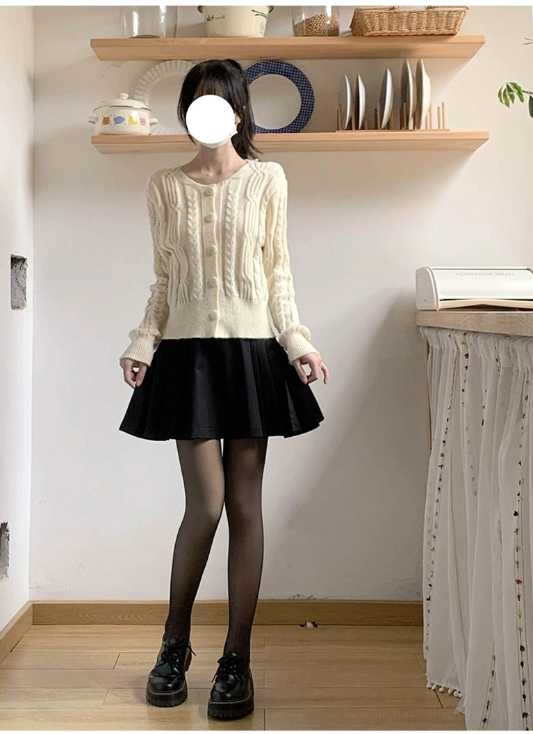 Jirai kei tights color swatch comparison light skin deep skin black nude variants