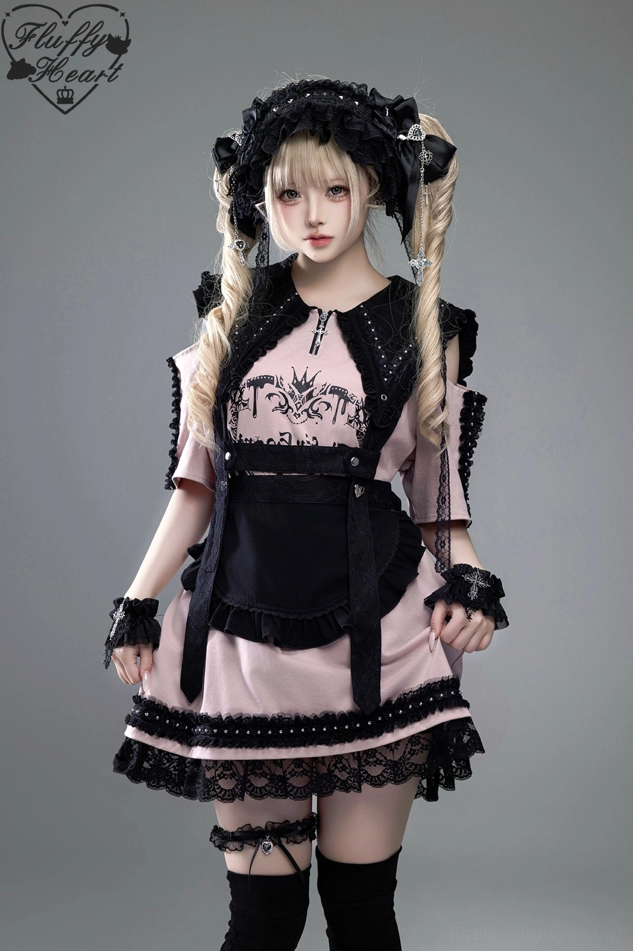 Jirai Kei dress worn with coordinate accessories including cat ear headband, dark lipstick makeup, and alternative styling elements