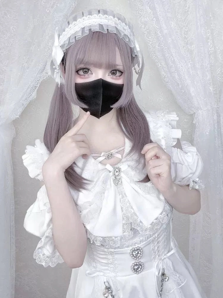 White Jirai Kei blouse set with large lace front bow and ruffled shoulders