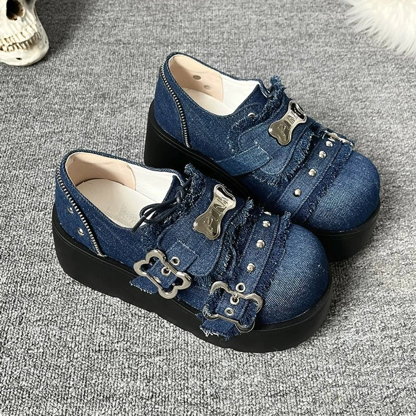 Jirai kei Y2K punk platform denim blue shoes on-foot styling white socks thick chunky sole bone buckle details