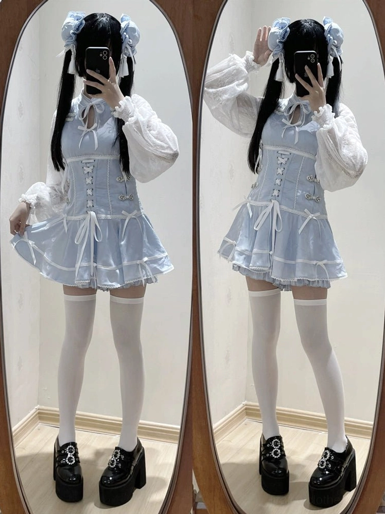Light blue cheongsam-style lolita dress set with puff long sleeves ruffled skirt blue hair ornaments platform shoes full-body mirror photography indoor