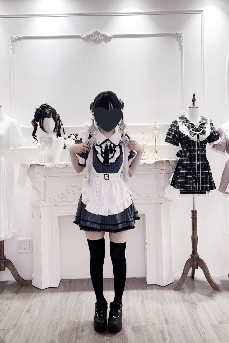 Maid Jirai Kei dress elastic waist shorts pockets and apron included options outfit combo