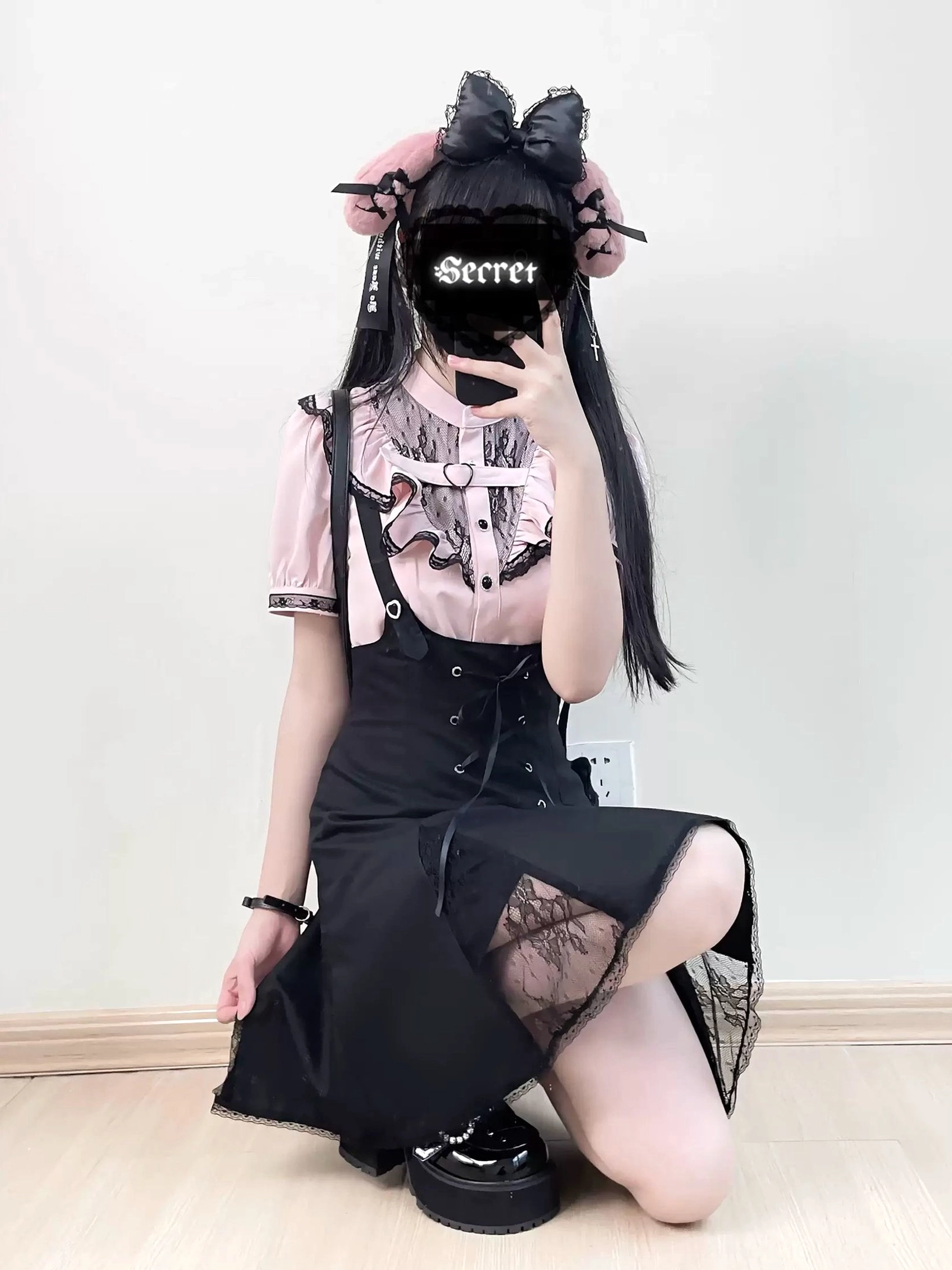 Pink and black jirai kei outfit set kneeling side view slit skirt with lace lining platform loafers styling