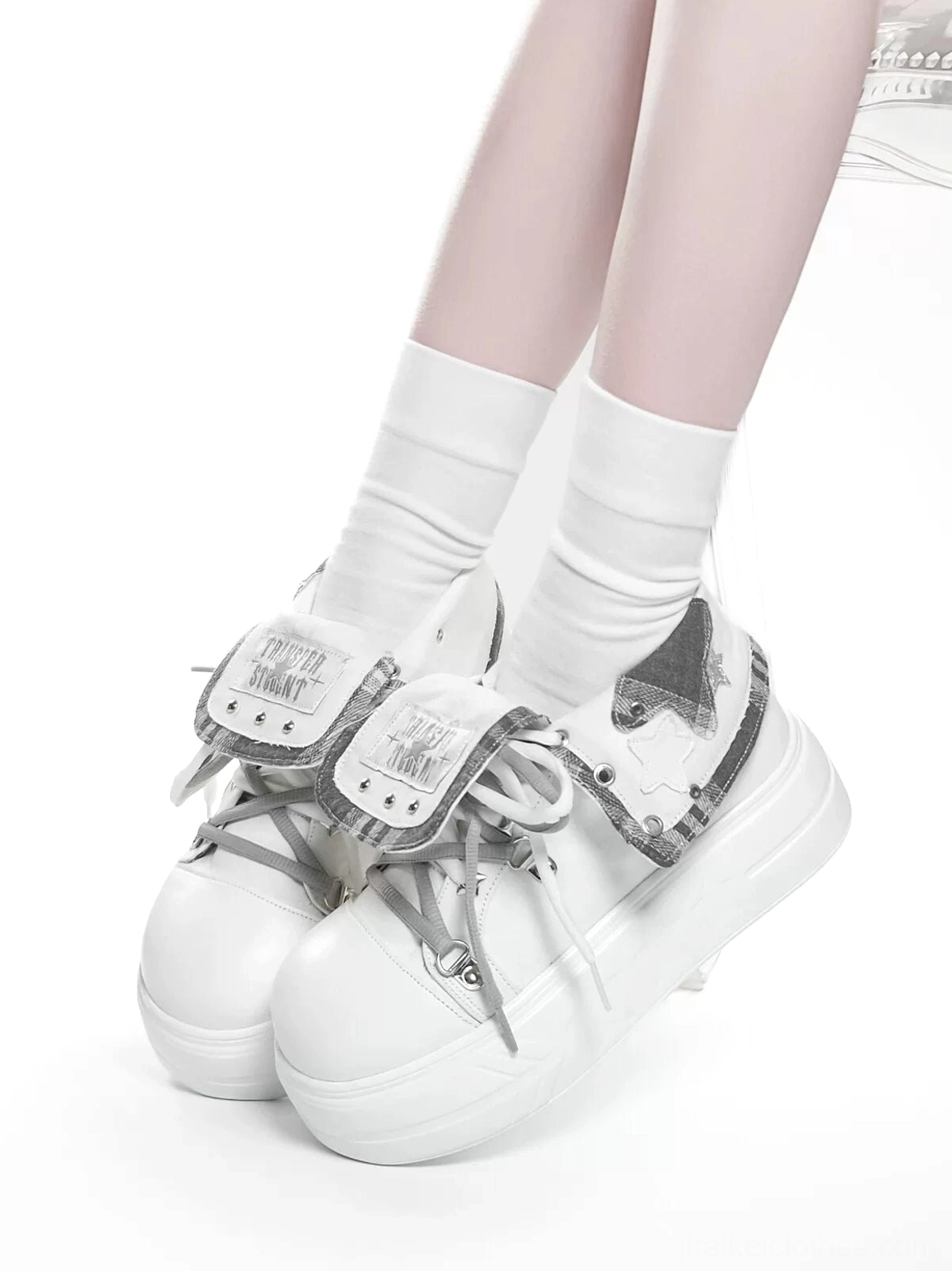 Platform canvas high-top shoes in multiple colorways demonstrating versatility of Jirai Kei aesthetic with dual-lace and foldable collar styling options