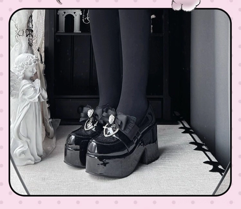 Ryousangata Jirai Kei platform loafers back heel view showing 3.7 inch heel height and sponge padding comfort construction