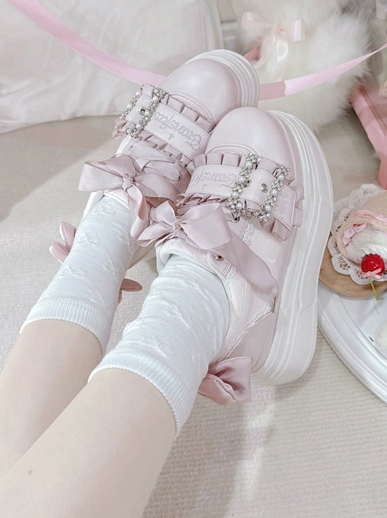 Ryousangata platform shoes classroom aesthetic styling pleated skirt leg warmers ribbon bow
