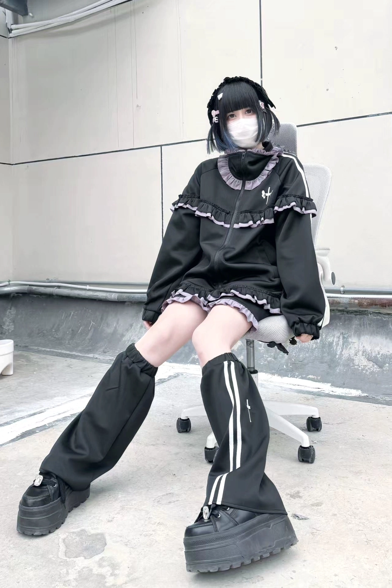 Black Tenshi Kaiwai complete set with jacket, shorts, long pants and striped leg warmers bundle all pieces displayed together
