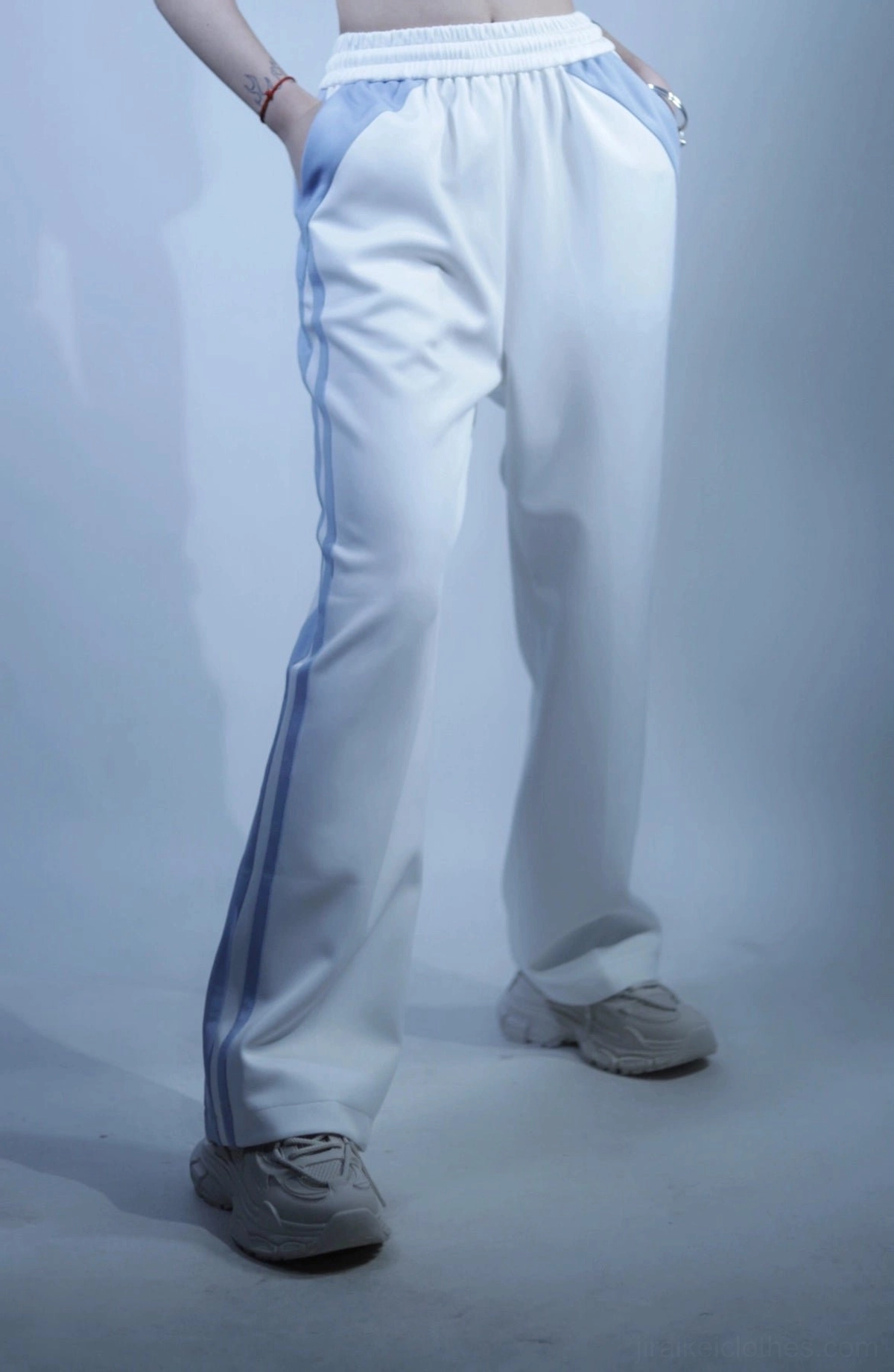Blue and White Tenshi Kaiwai Jirai Kei full length oversized pants with elastic waistband complete bottom piece standalone styling
