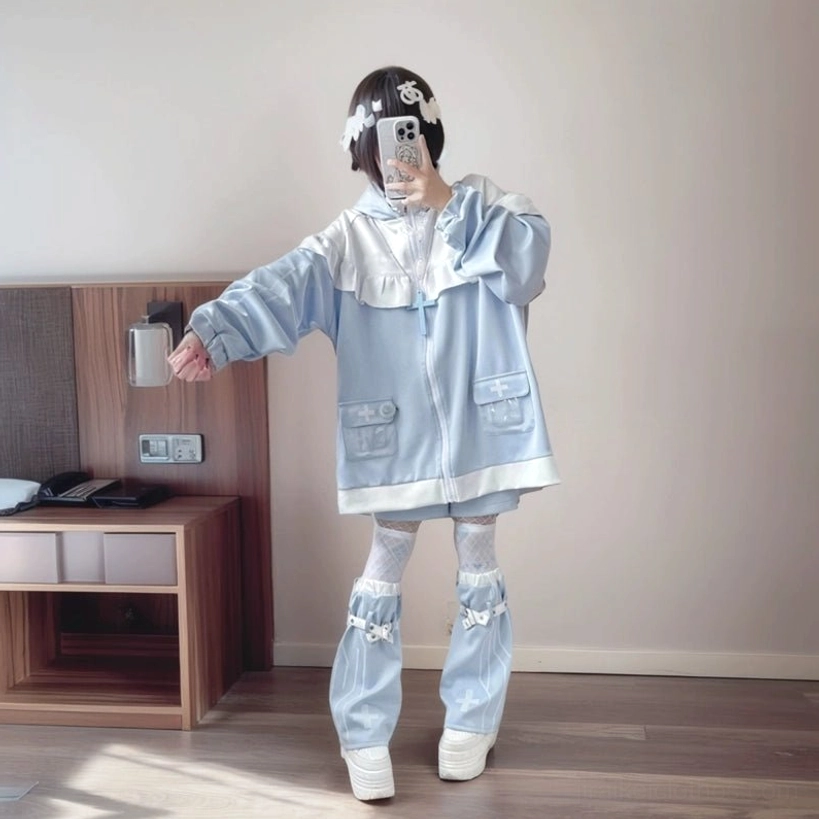 Tenshi Kaiwai cat ear jacket with matching shorts set worn with platform sneakers and lace socks alternative fashion styling