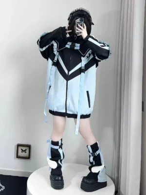 Complete Tenshi Kaiwai outfit set with black and light blue color block jacket, detachable faux collar, and coordinated leg warmers, back view mirror selfie