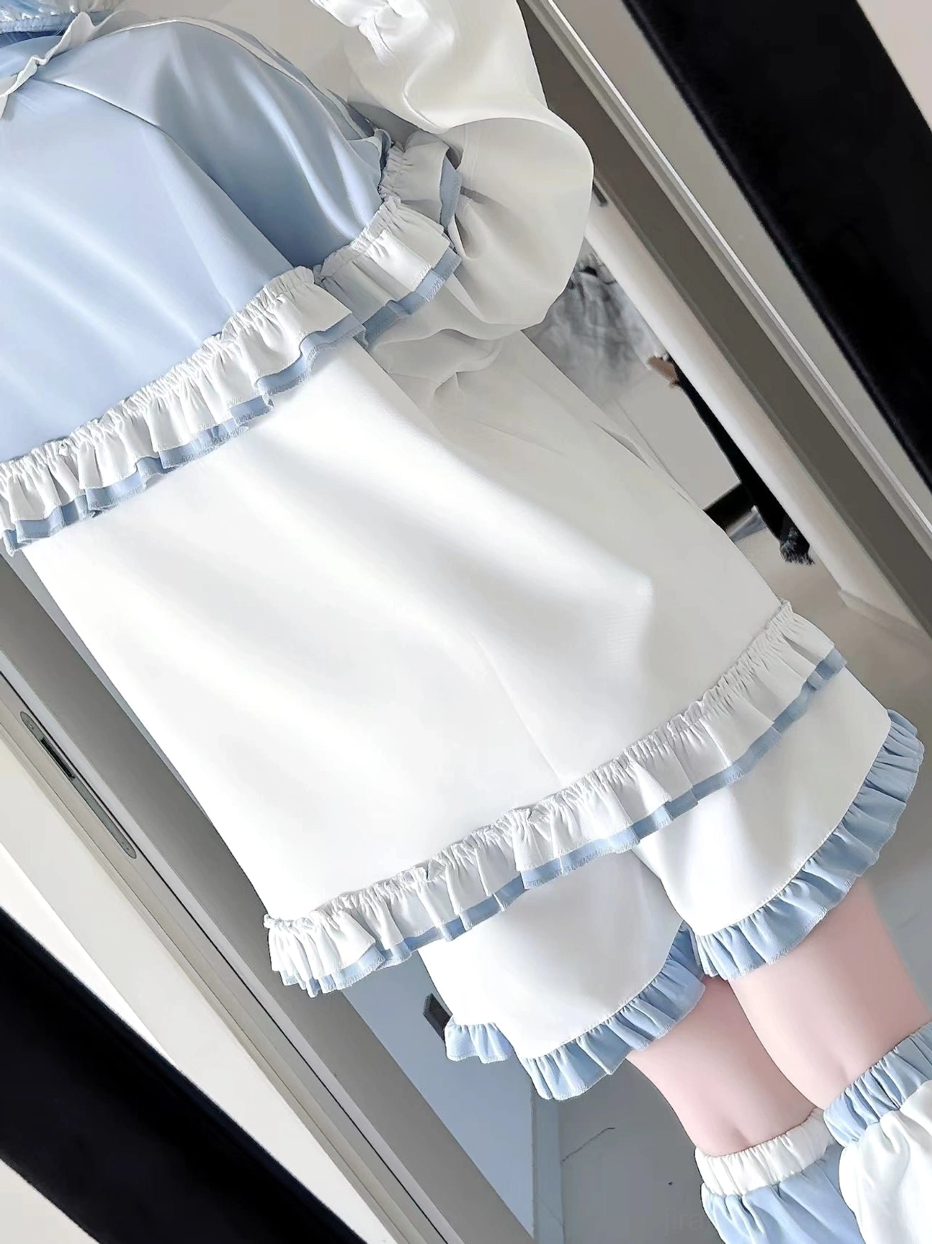 Tenshi Kaiwai shorts and leg warmers combination styled with platform footwear showing proportions of half-set configuration