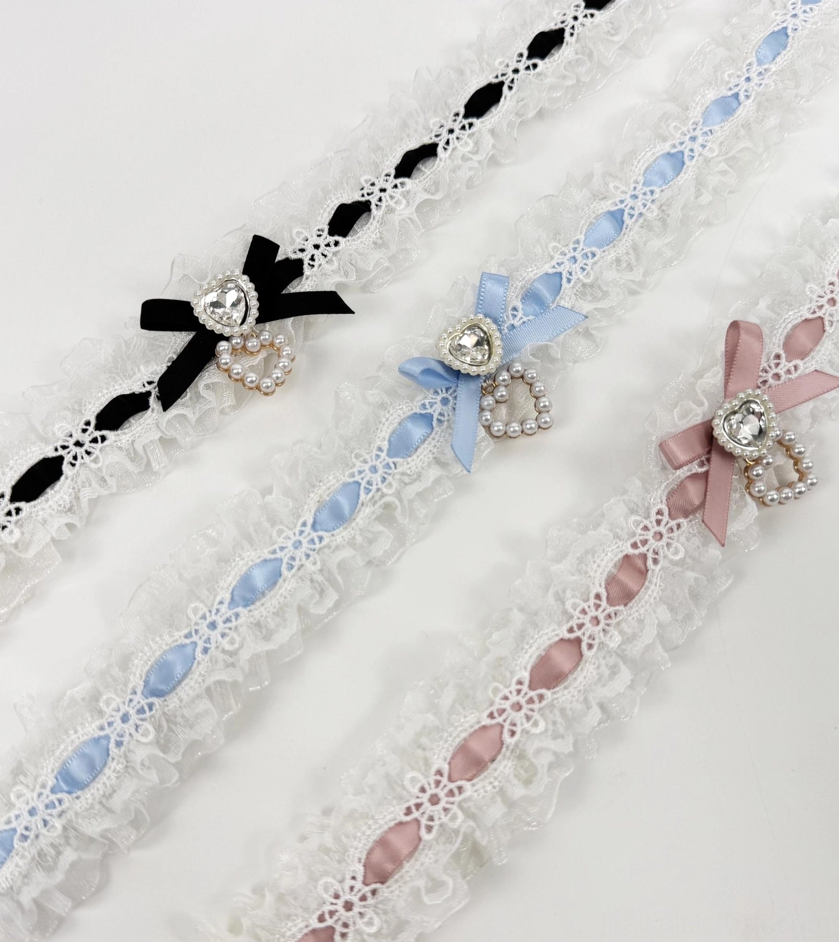 Vintage-inspired lace choker separate option for Jirai Kei suspender skirt set with adjustable sizing in multiple sizes