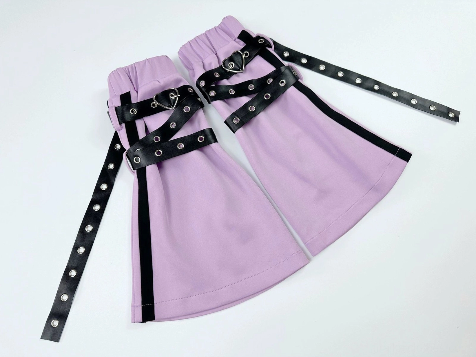 Wearable declaration spiritual aesthetic alignment personal expression Jirai Kei Tenshi fashion