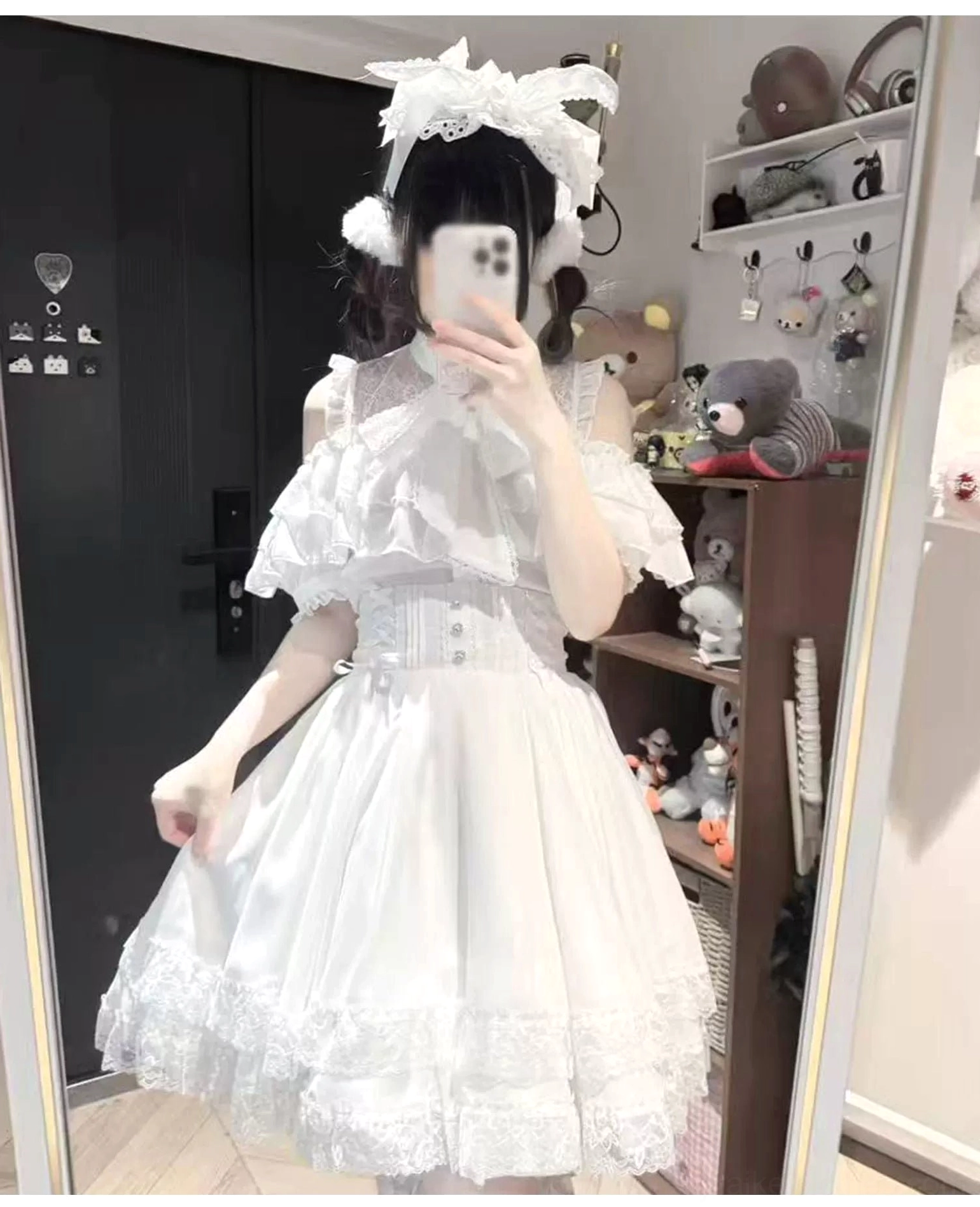 White off-shoulder ruffle lace Jirai Kei blouse high-waist skirt ensemble mirror selfie with bow details