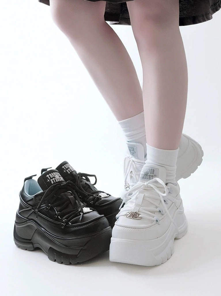 White jirai kei platform sneakers easy to clean pu leather upper and durable chunky outsole perfect for fast paced lifestyle