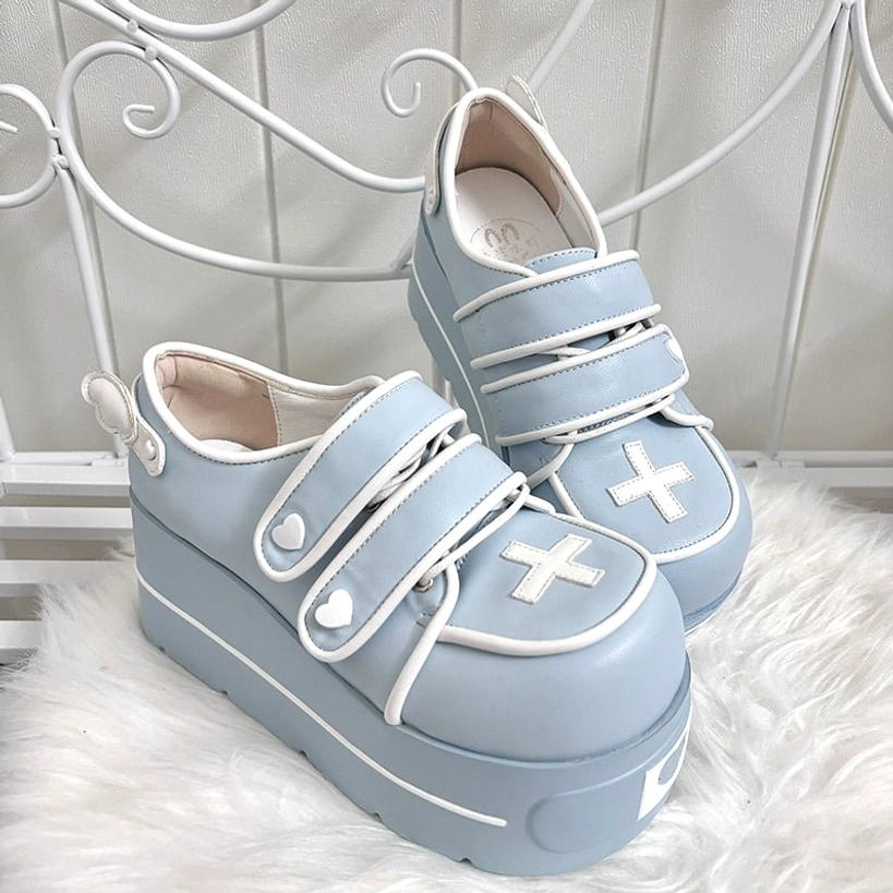 White regular version angel heart platform shoes chunky rounded sole cross decoration Jirai Kei footwear aesthetic