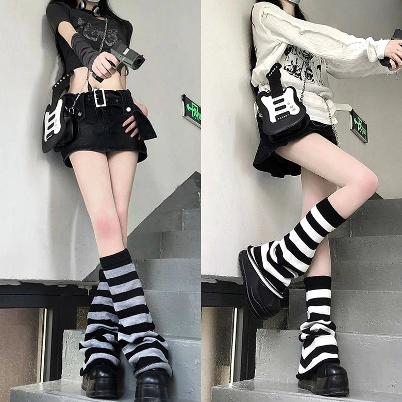 Y2K Jirai Kei leg warmers cultural significance Japanese street fashion Jirai Kei subculture aesthetic expression